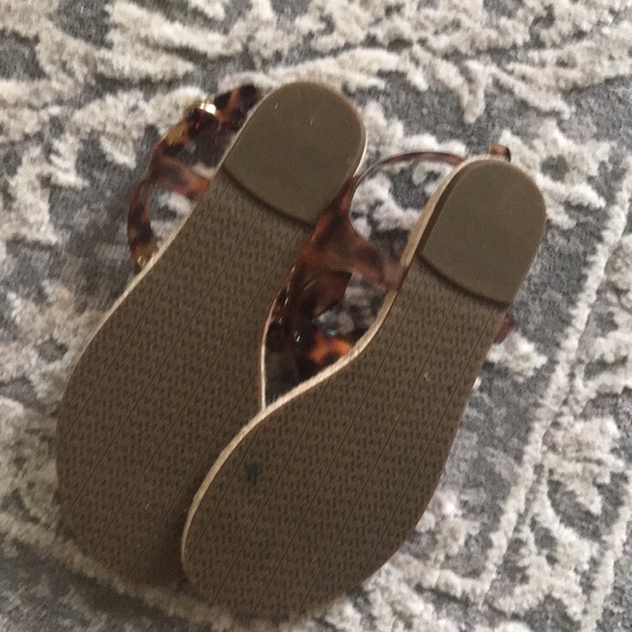 Michael kors thong sandals - Picture 4 of 5